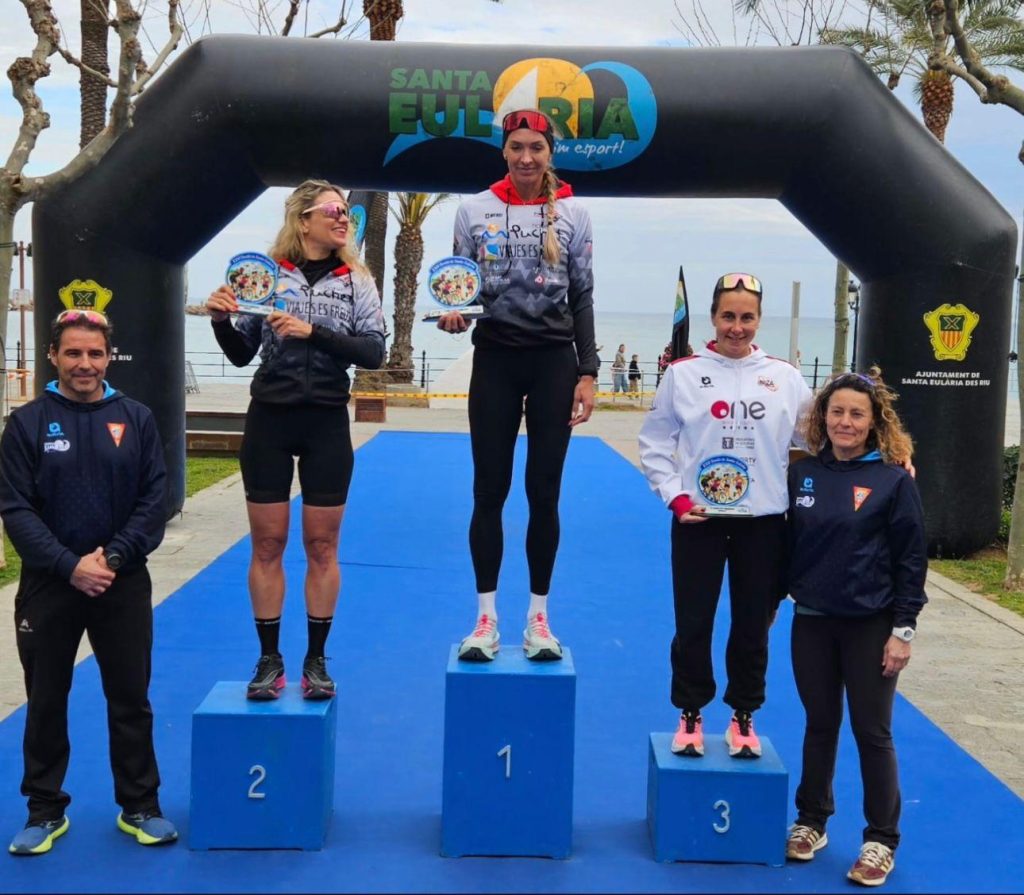 Podio femenino Duatló Santa Eulària