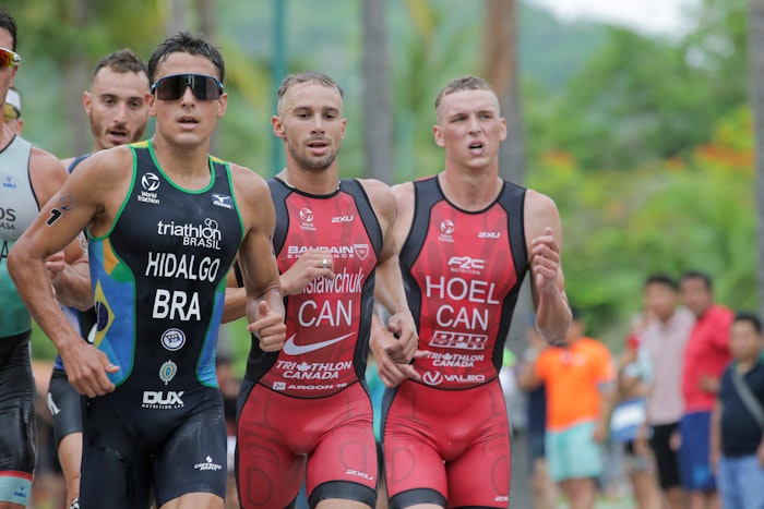 Brock Hoel compitiendo en corta distancia. Fotografía: World Triathlon.
