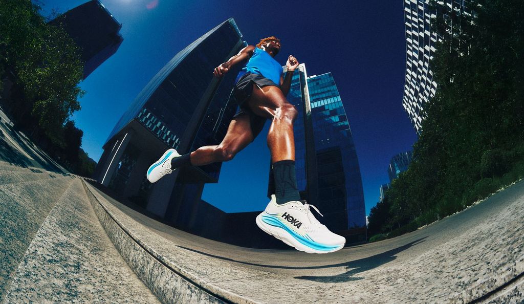 Clifton 11 Hoka style