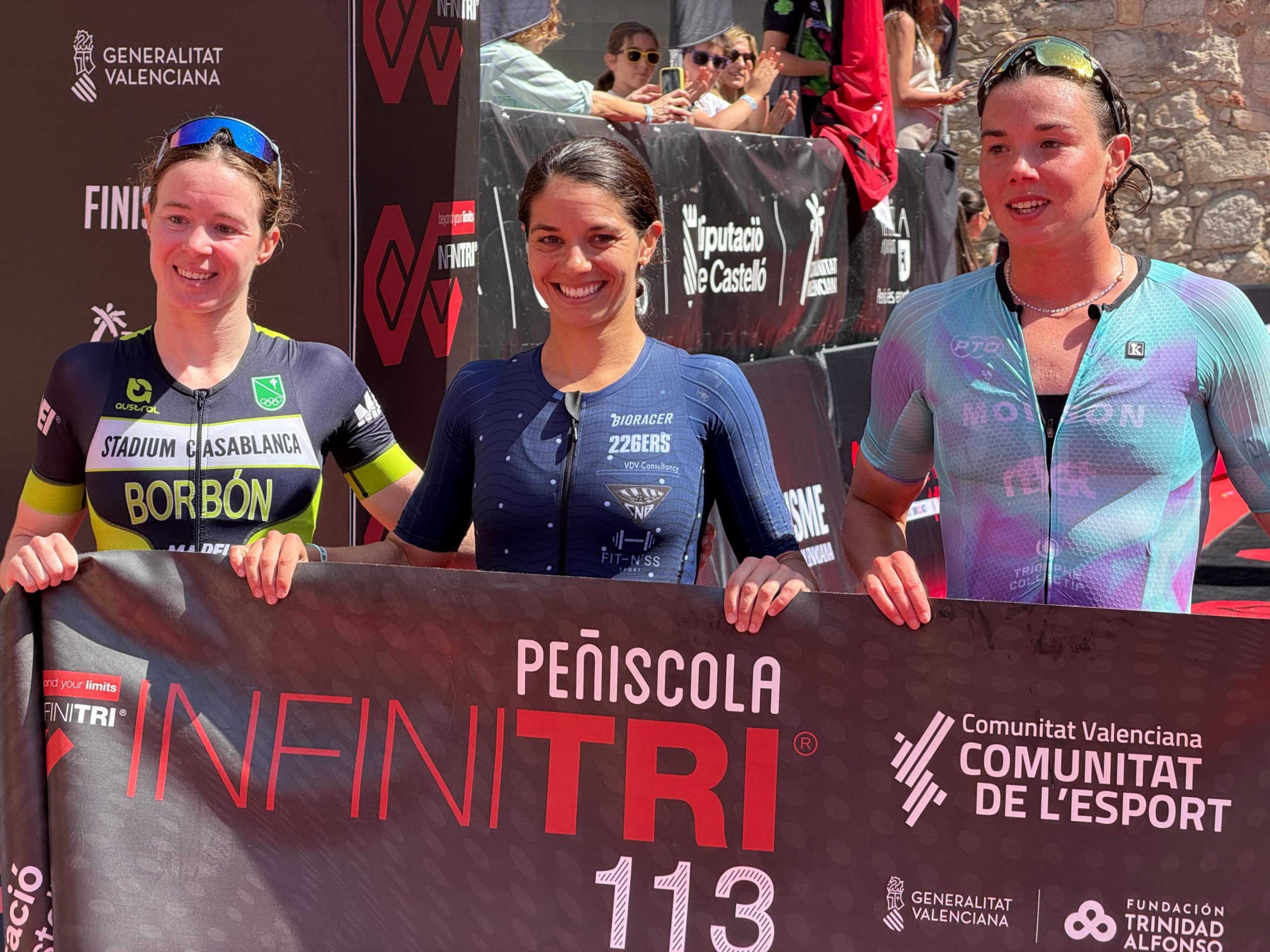 Podio femenino Infinitri 113 Peñíscola 2026